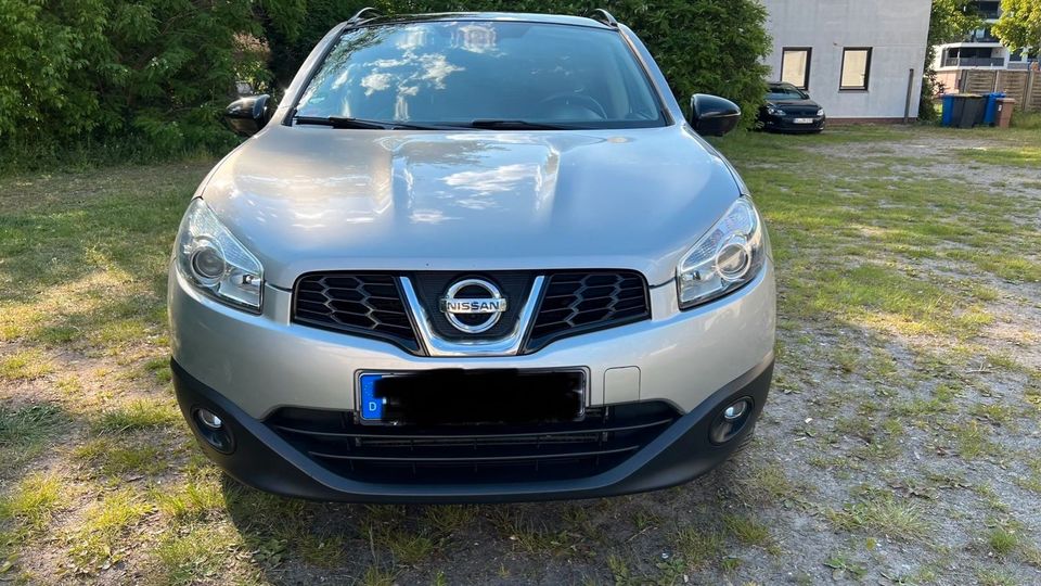 Nissan Qashqai 1.6 dCi DPF 360 in Meppen