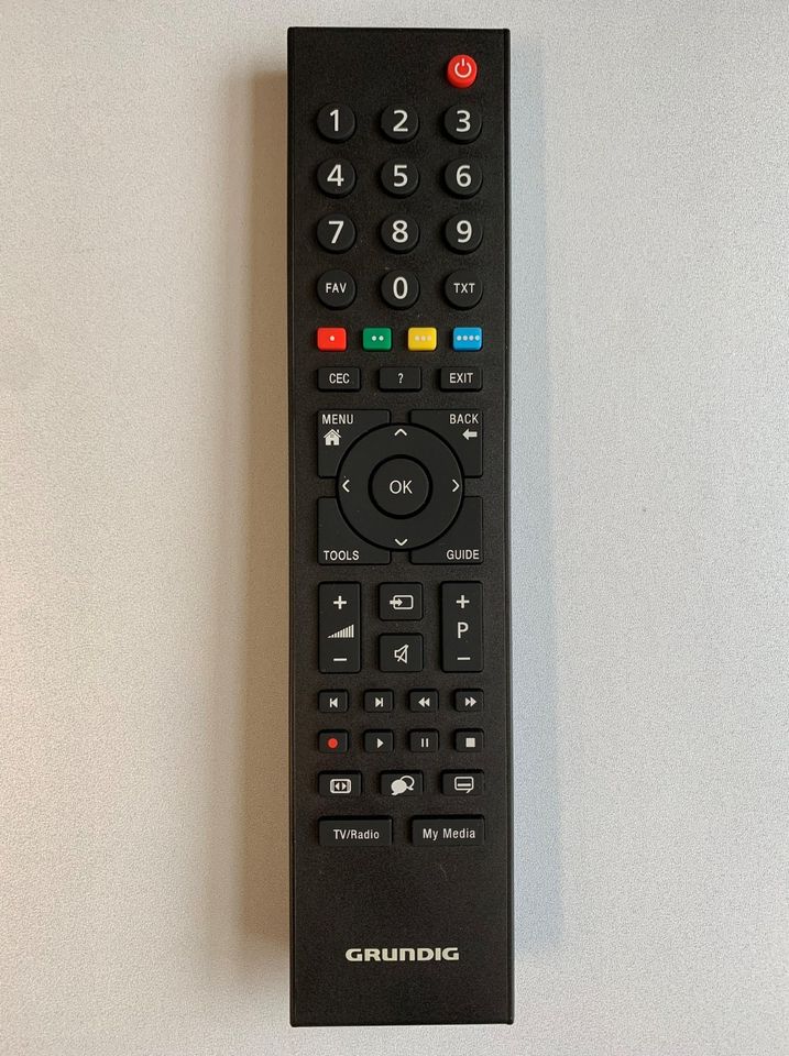 ❗ GRUNDIG TV FERNBEDIENUNG Remote ❗ neu und originalverpackt ❗ TP 618 7R - P11712 in Deizisau 