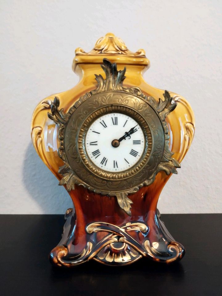 Kaminuhr antike Uhr Neo Barock Messing Deko in Weilerswist