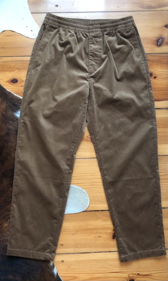 Neu*Unisex*Erwachsene*Cordhose* Hellbraun*M in Berlin