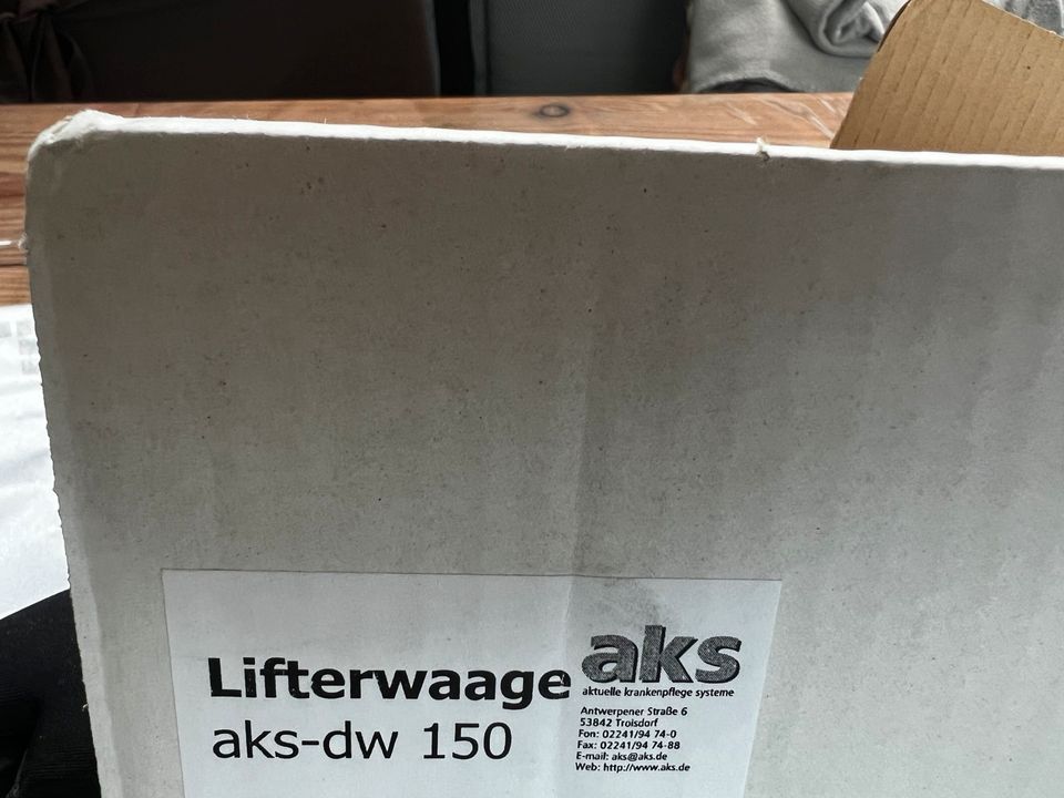 Pflege Personen Lifterwaage bis 200 Kg in Albstadt