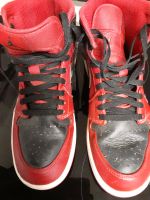 Schuh Nike Air Jordan High, Gr.44,5, rot schwarz Hessen - Großalmerode Vorschau