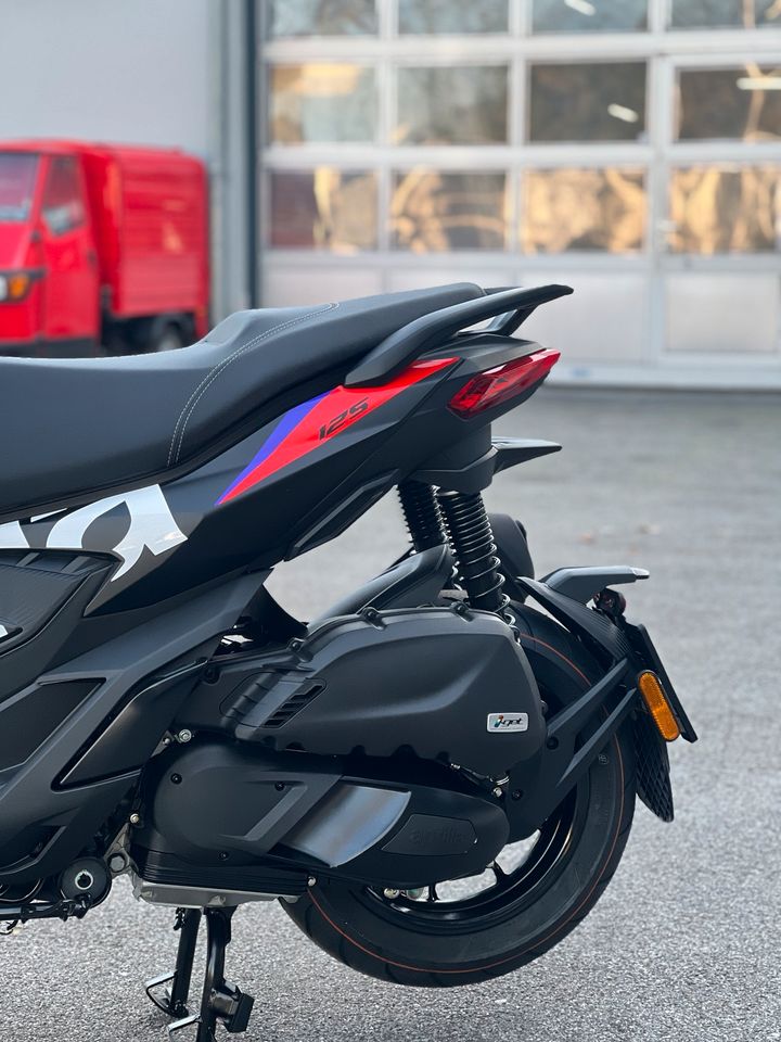 Aprilia SR GT 125 Replika in Krefeld