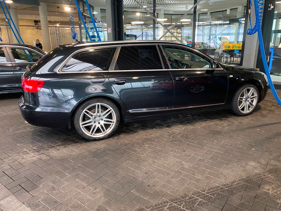 Audi A6 3.0 TDI tiptronic quattro Avant -Luftfederung/AHK in Olpe