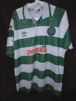 Celtic Glasgow Heimtrikot von 1991-92 in top Zustand Umbro Gr. XL Rheinland-Pfalz - Braubach Vorschau