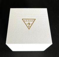 GUESS Geschenk Verpackung weiß BOX leer 9 cm x 9 cm x 8 cm Bayern - Selb Vorschau