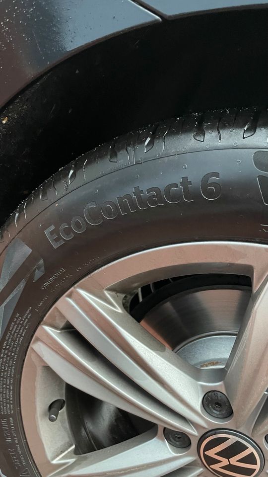 Conti Eco- Contact 6 / 215/55 R17 94V / Conti-Seal Sommerreifen in Magdeburg