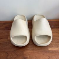 Yeezy Slide Kids | EUR 27 Herzogtum Lauenburg - Ratzeburg Vorschau