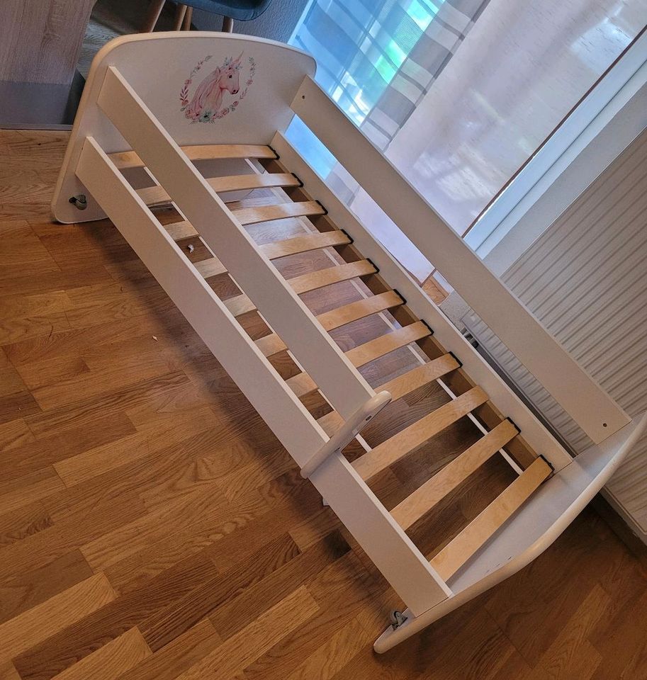 Kinderbett mit Schublade 70×140 +M in München
