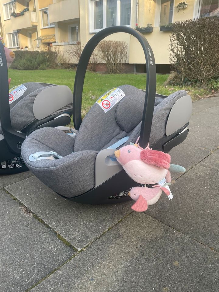 CYBEX Cloud Z2 i-Size Babyschale sohograu in Hannover