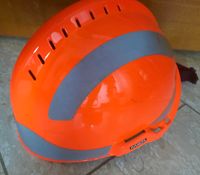 Feuerwehrhelm MSA F2X-TREM orange gebraucht Feuerwehr  THW Rettun Bayern - Egg Vorschau