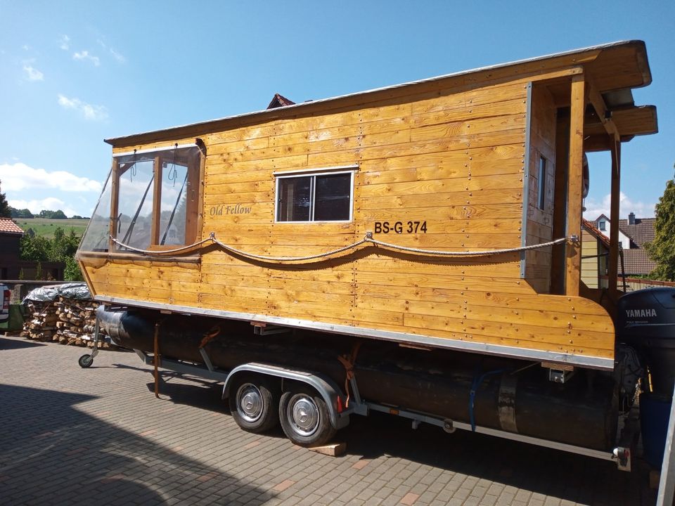 Eigenbau Hausboot mit Trailer in Lautenthal