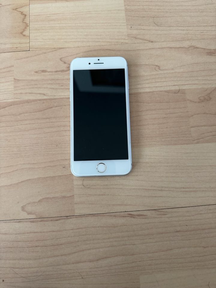 Appel iPhone 8 in Bremen