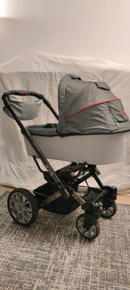 Hartan VIP XL ElefantenSilberDesign Kinderwagen+Babyschale+Zubehö in Erkrath