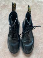 Dr. Martens Glänzend | Gr. 38 Berlin - Schöneberg Vorschau