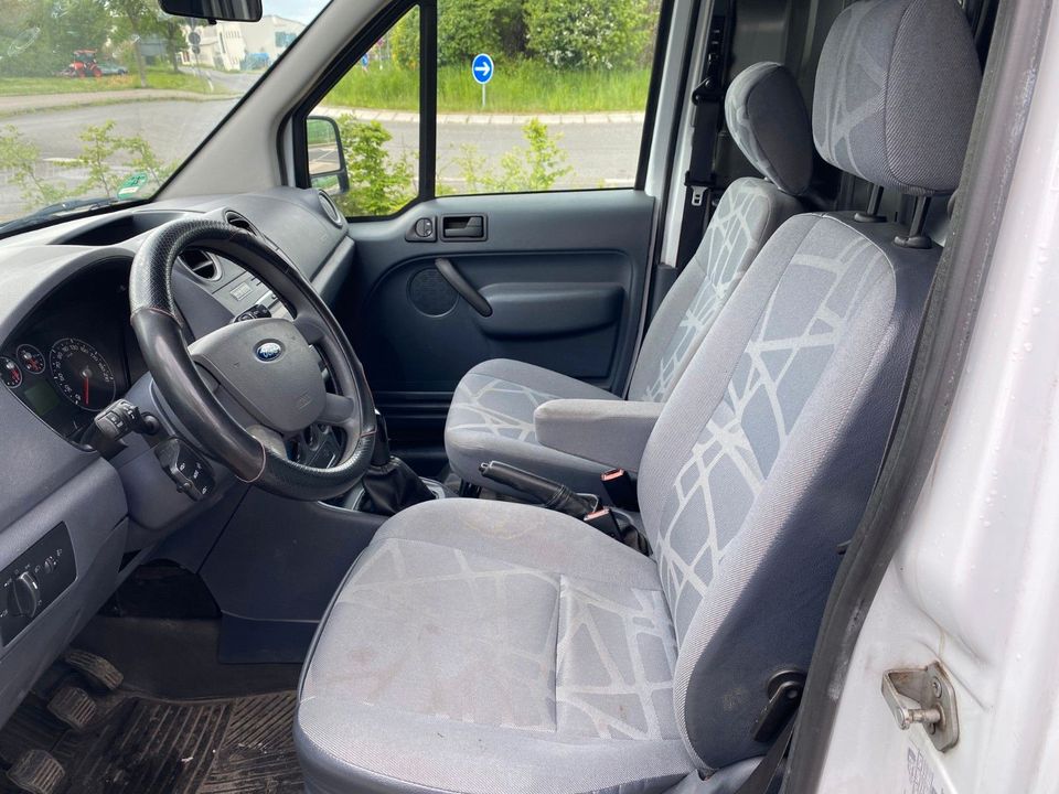 Ford Transit Connect Kasten lang AHK in Korschenbroich