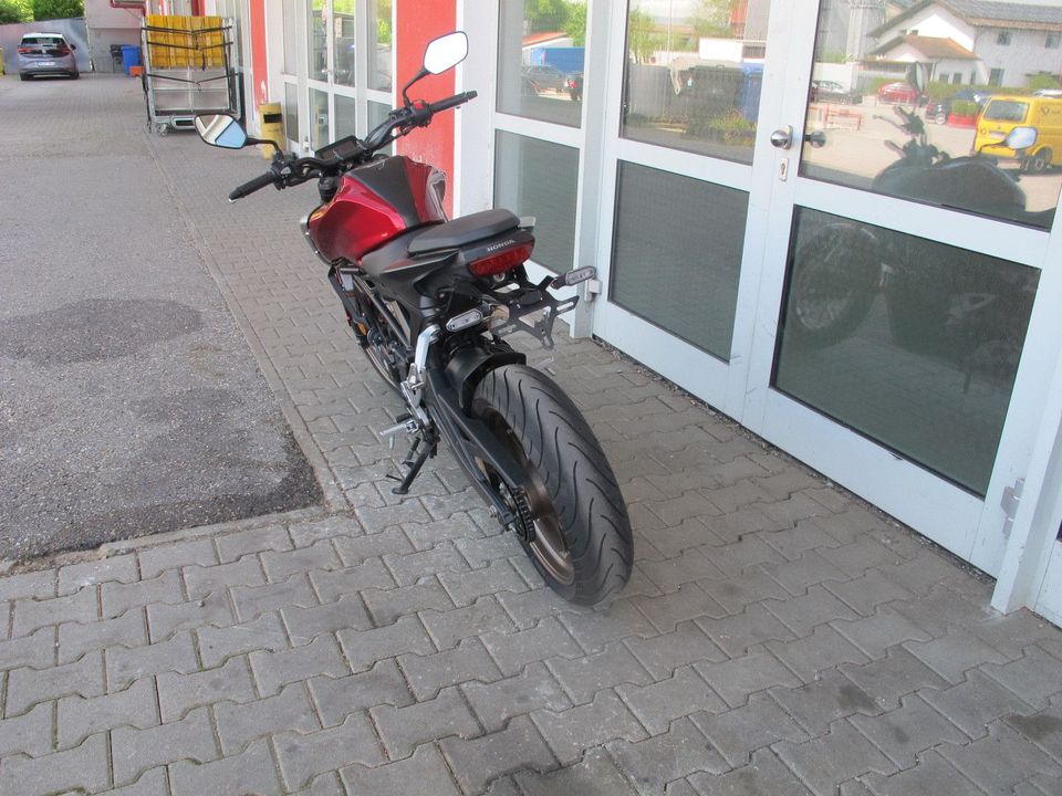 Honda CB 125 R ABS Neo Sports Cafe in Hengersberg