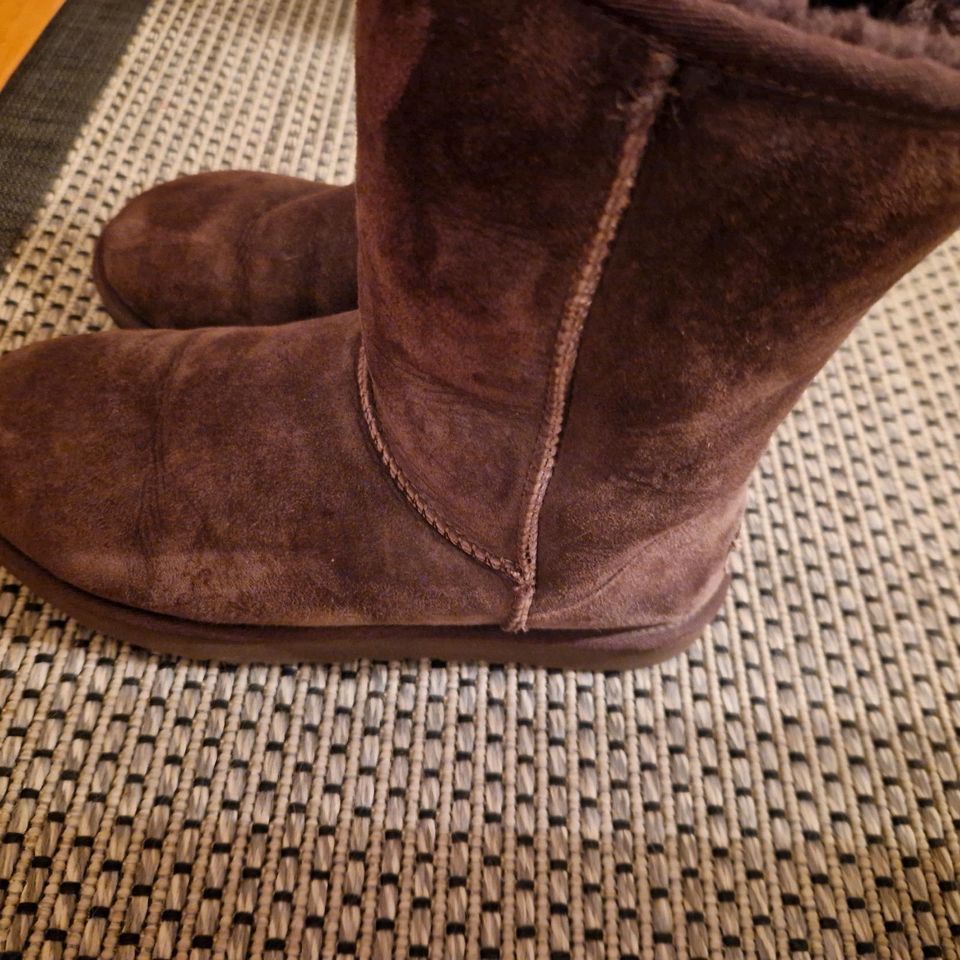 Ugg Stiefel Braun Gr.38 in Frankfurt am Main