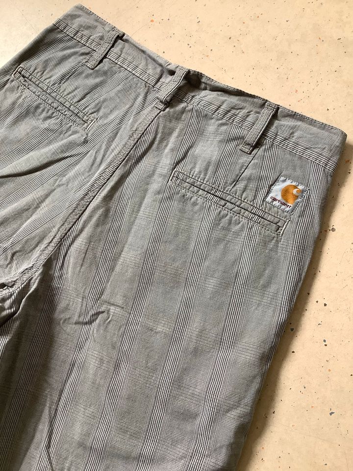 »carhartt« PRESENTER BERMUDA-Shorts/kurze Hose-Gr: 28-Grau-Herren in Hunderdorf