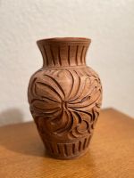 Vase aus Ton mit Verzierung Baden-Württemberg - Denzlingen Vorschau