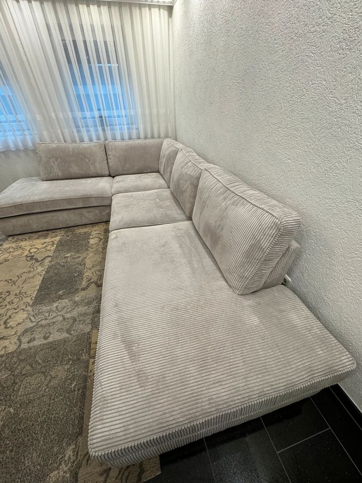 XXL Sofa/Couch in Neuenrade