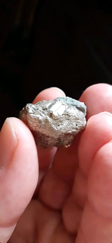 Mineralien Pyrit Erz Kristalle Dekoration Esoterik Heilsteine in Leipzig