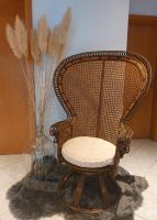 Pfauenthron / Pfauensessel / Drehstuhl Rattan Boho Vintage 70er Hessen - Oberzent Vorschau