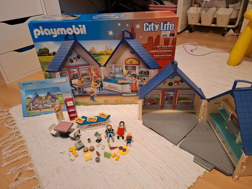 PLAYMOBIL Take Along Diner