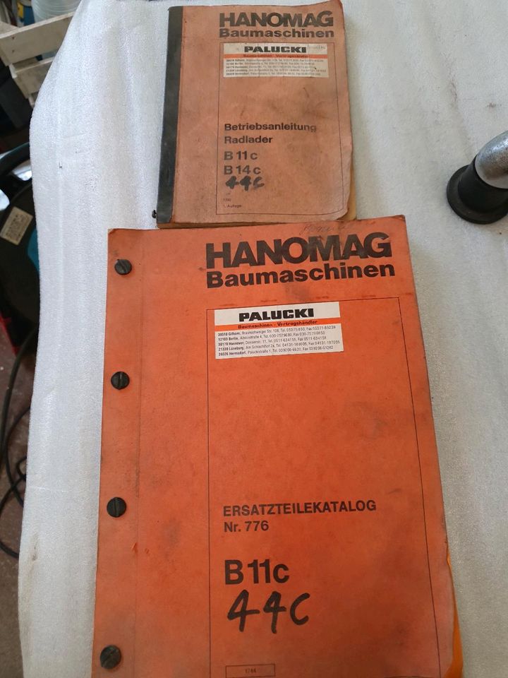 Hanomag Betriebsanleitung Ersatzteilkatalog in Magdeburg