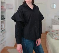 Schwarze Bluse mit Rüschen Pull & Bear 36 S Gothic Button down Bl Bayern - Volkach Vorschau