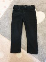 Jeans Hose in schwarz 98 Jungen Nordrhein-Westfalen - Schleiden Vorschau