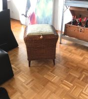 50er 60er Hocker Korb Rattan Vintage Wäschekorb Rheinland-Pfalz - Waldbreitbach Vorschau