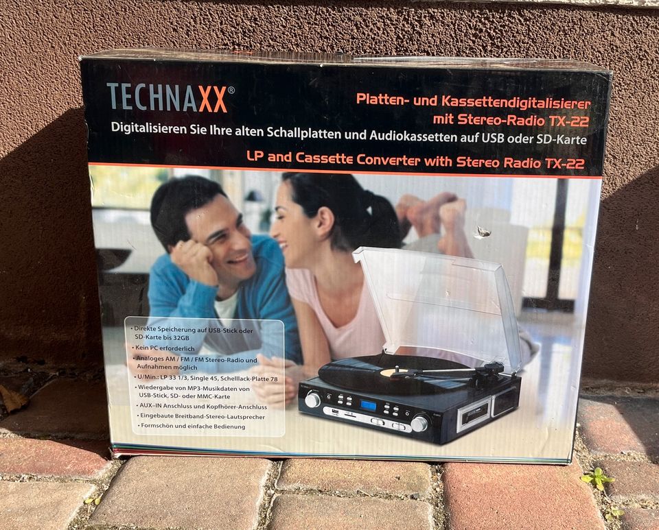 Technaxx Platten-&Kassettendigitalisierer mit Stereo-Radio TX-22 in Cottbus