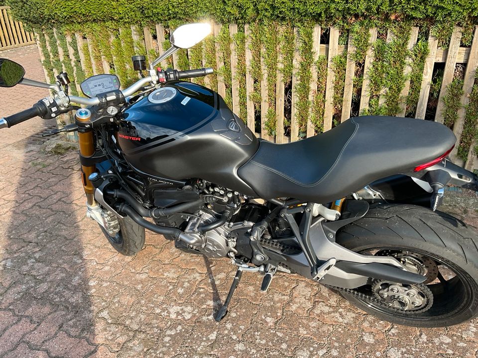 Ducati Monster 1200S in Neustadt am Rübenberge