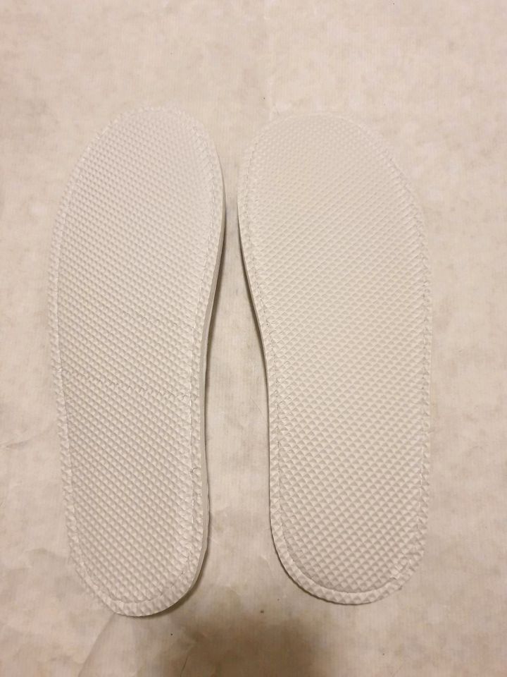 Gästeschuhe Hochzeit Slipper in Vaihingen an der Enz