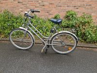 Fahrrad , fahrbereit aber Licht defekt,  26 Zoll Garagenfund Altona - Hamburg Blankenese Vorschau