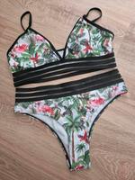 Schöner moderner Bikini mit Muster Bayern - Furth im Wald Vorschau