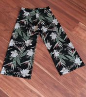 Schöne Leggings/Hose mit Blumenmuster, weites Bein, Gr. M/L/XL Saarland - Ottweiler Vorschau