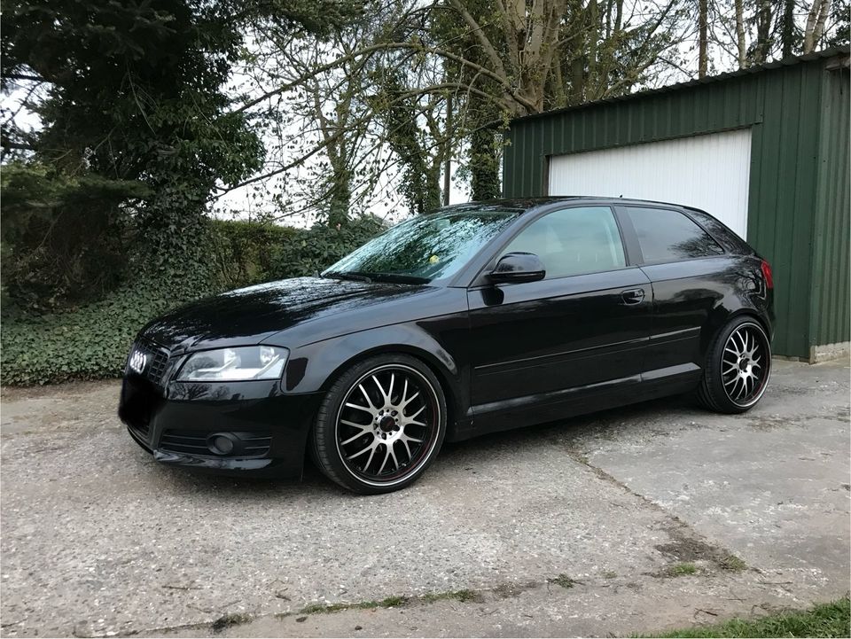 Audi A3 8P Facelift TÜV neu in Jever