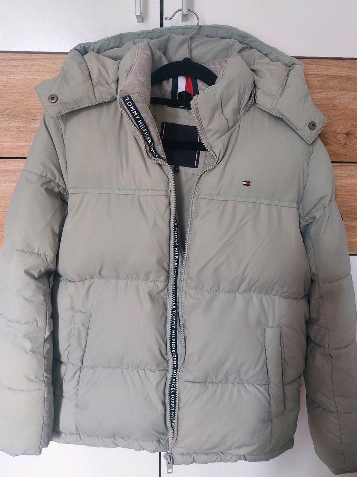 Tommy Hilfiger Winterjacke in Wörth am Rhein