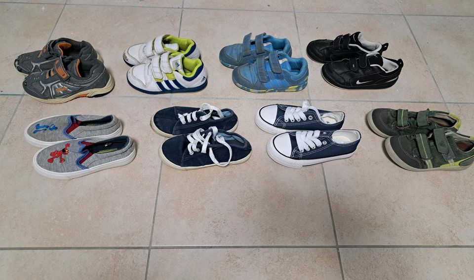 Kinderschuhe Größe 27 Sneakers Sportschuhe in Nürnberg (Mittelfr) -  Nordstadt | Gebrauchte Kinderschuhe Größe 27 kaufen | eBay Kleinanzeigen  ist jetzt Kleinanzeigen