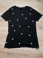Schwarzes T-Shirt mit Gänseblümchen Sachsen - Bautzen Vorschau