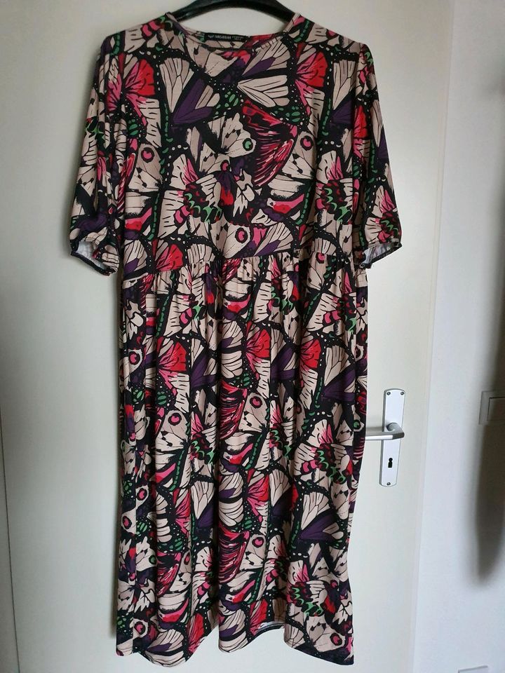 Kleid Alternativ Gr. L XL XXL 3XL 44 46 48 50 52  NEU in Berlin