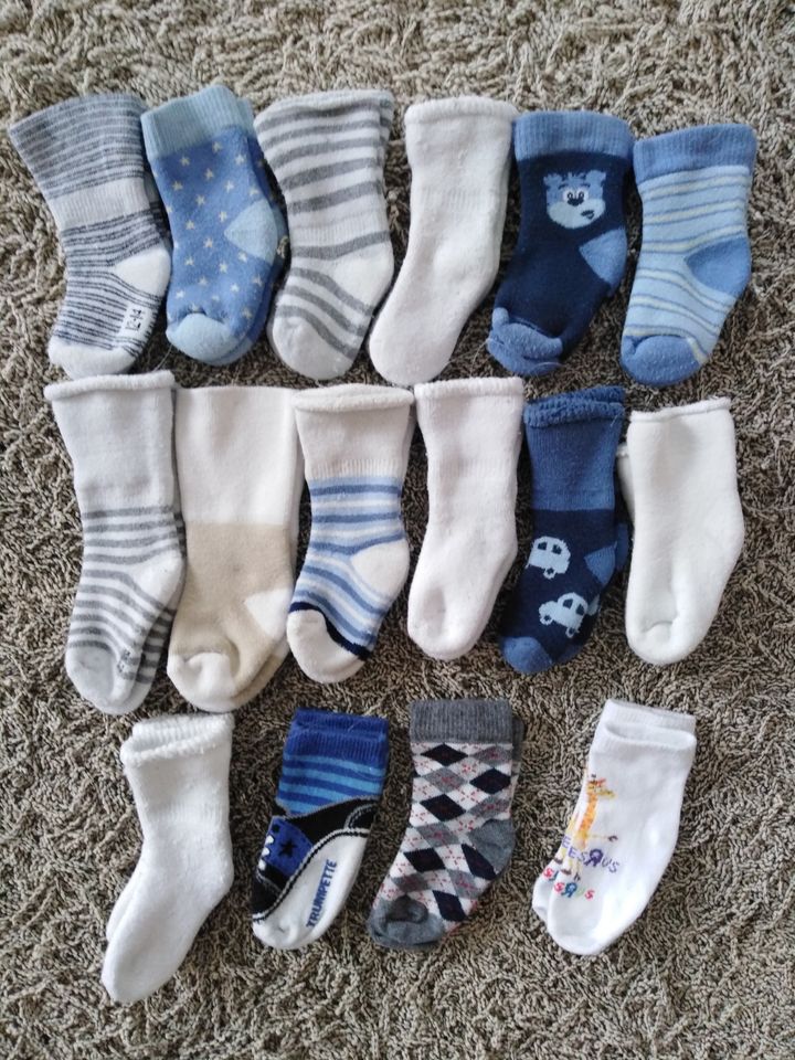 Socken, 16 Paar, Größe 12-14 in Münster