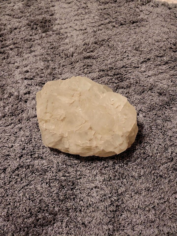 Großer Stein evt. Bergkristall/Quarz in Kulmbach