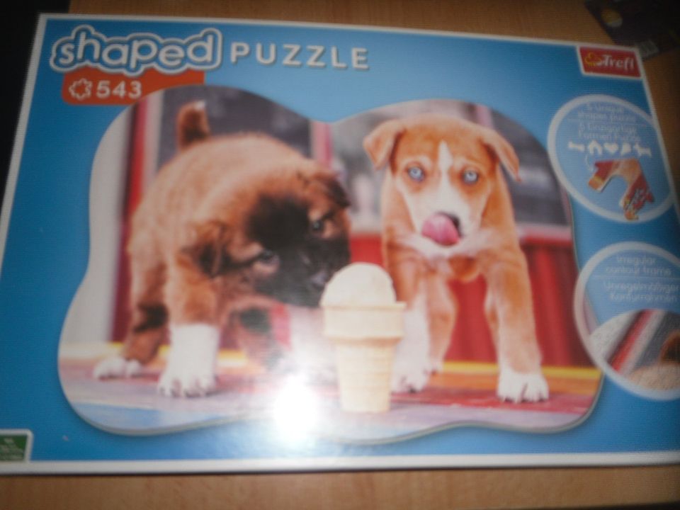 Shaped Puzzle Hunde Neu in Büddenstedt