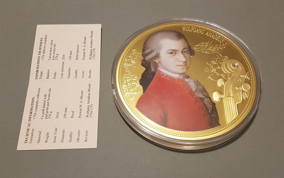 Gigant Medaille Porträt Mozart Farbdruck Swarovski vergoldet in Callenberg b Hohenstein-Ernstthal