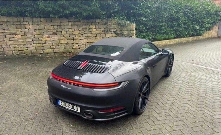 Porsche 992 Cabrio / Autovermietung/ Auto mieten in Ratingen