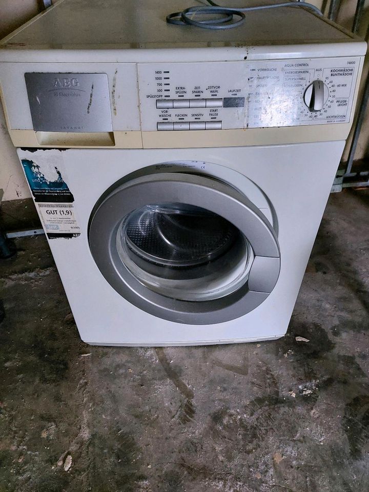 AEG Waschmaschine in Velbert