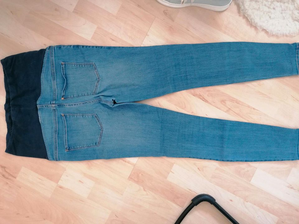 Umstandskleidung  kurz lange Hose von noppies und H&M Gr 30/ Gr L in Oerlinghausen